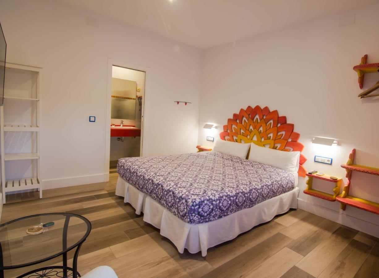 Hostal Casa Arco Iris Los Canos De Meca Dış mekan fotoğraf