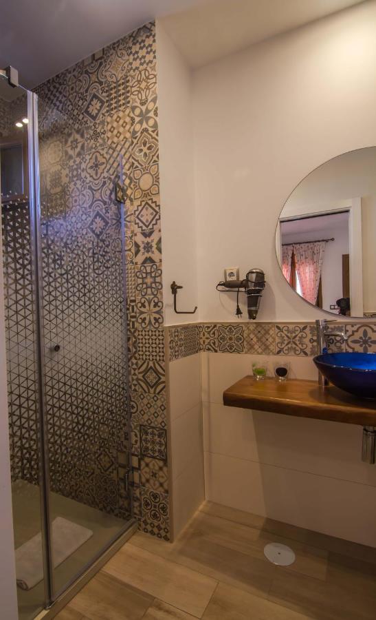 Hostal Casa Arco Iris Los Canos De Meca Dış mekan fotoğraf