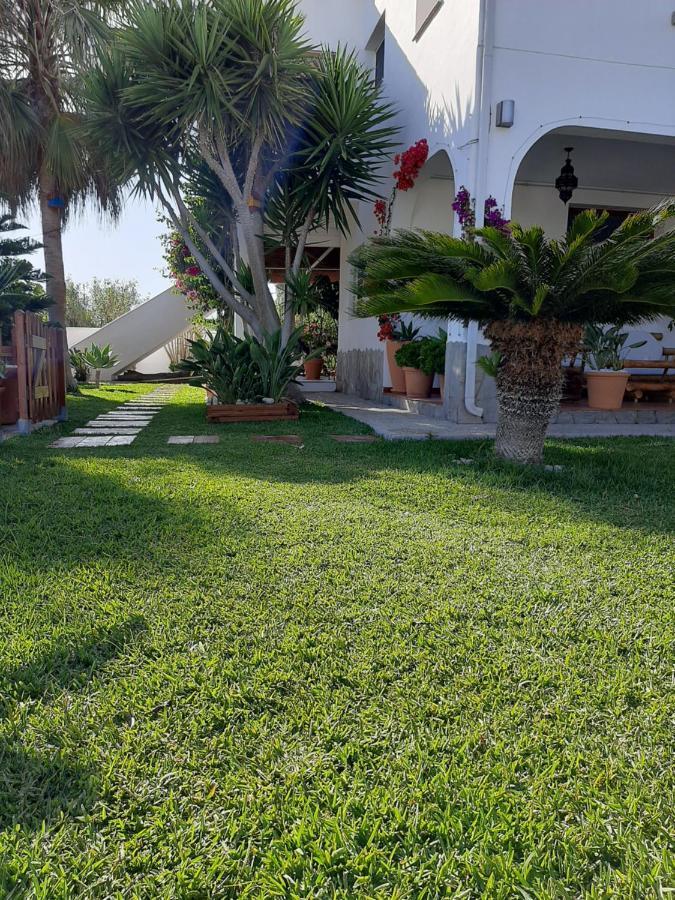Hostal Casa Arco Iris Los Canos De Meca Dış mekan fotoğraf