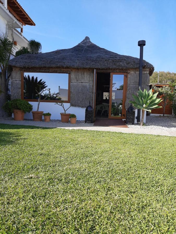 Hostal Casa Arco Iris Los Canos De Meca Dış mekan fotoğraf